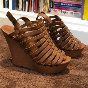 Tan wedges